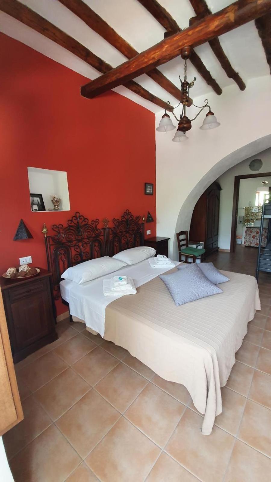 سانتا مارينا سالينا B&B La Goletta Di Salina الغرفة الصورة