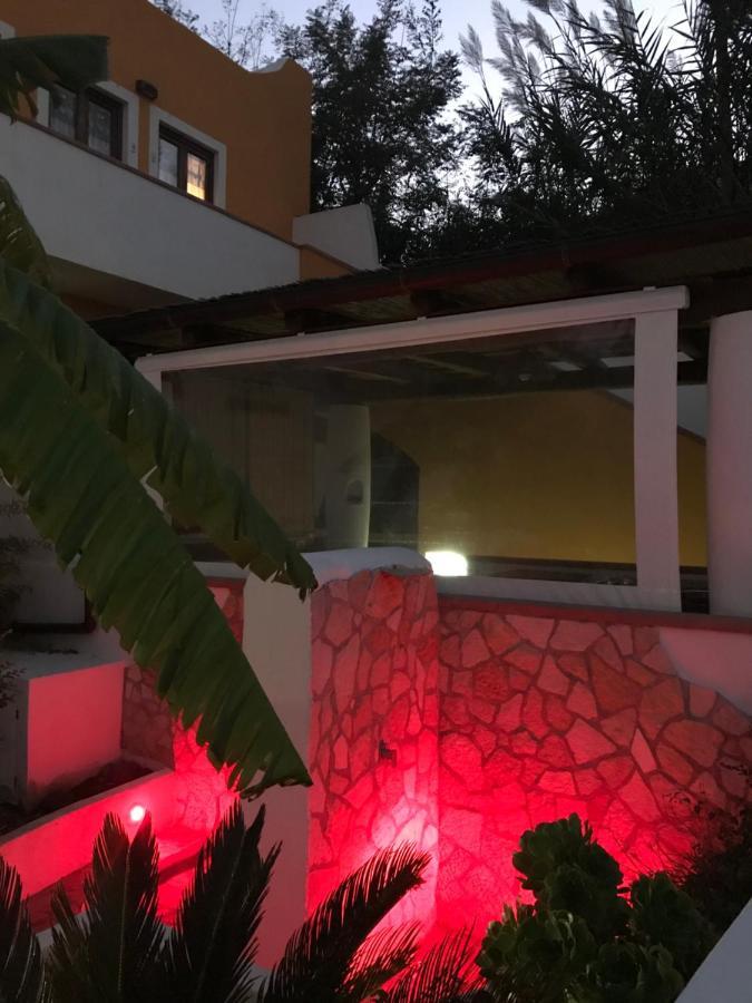 سانتا مارينا سالينا B&B La Goletta Di Salina المظهر الخارجي الصورة