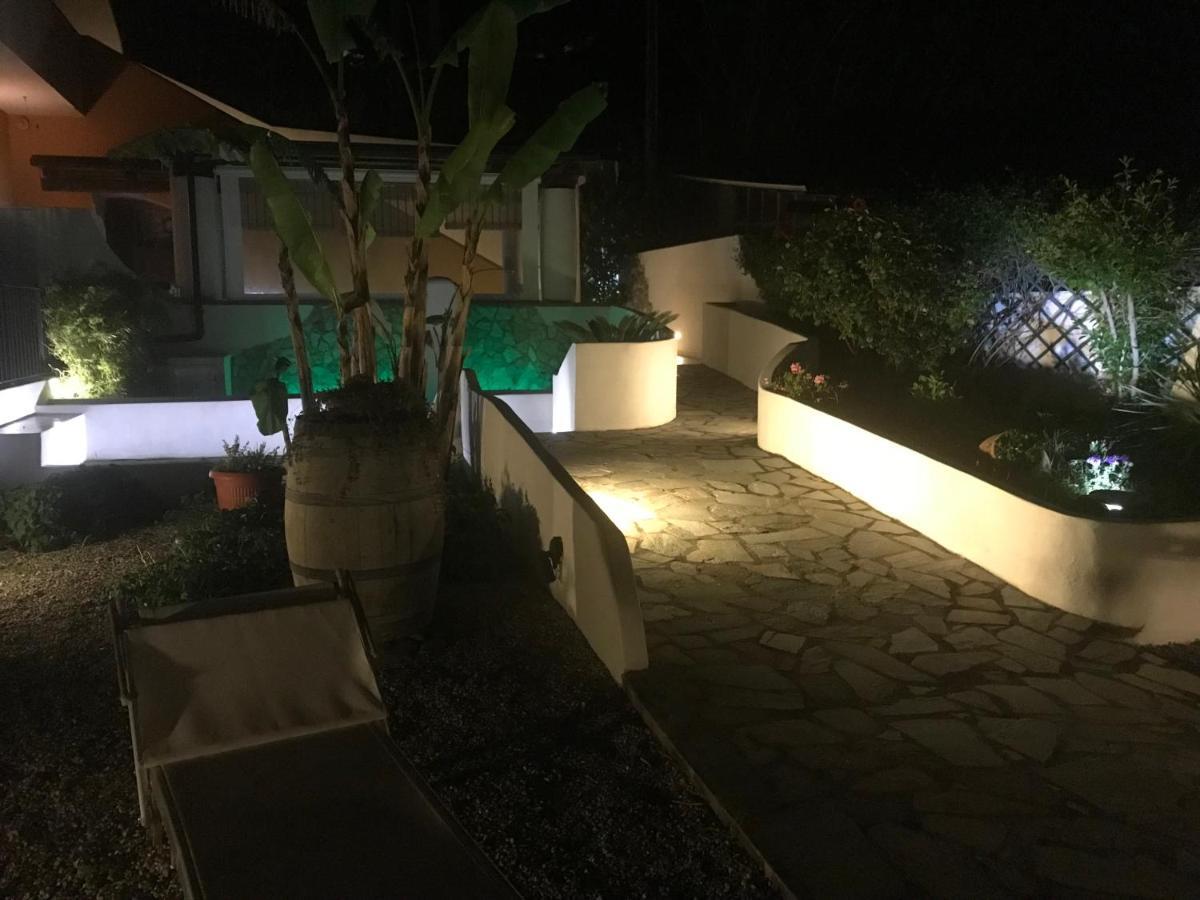 سانتا مارينا سالينا B&B La Goletta Di Salina المظهر الخارجي الصورة